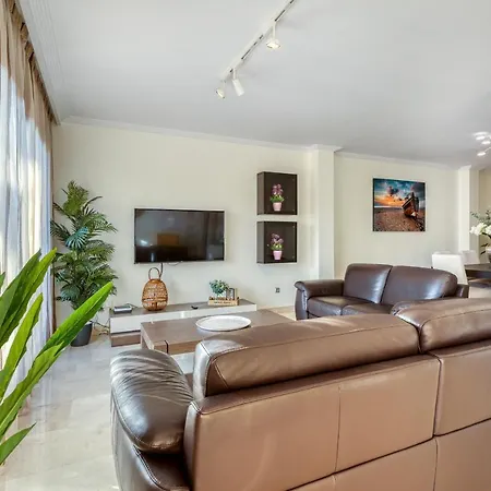 Apartment Hanami Riviera Andaluza - Solo Familias! Estepona